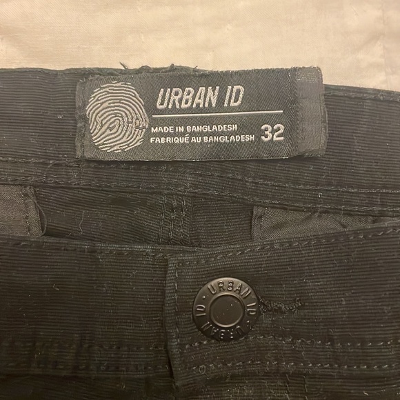 Cargo pants - Picture 4 of 4